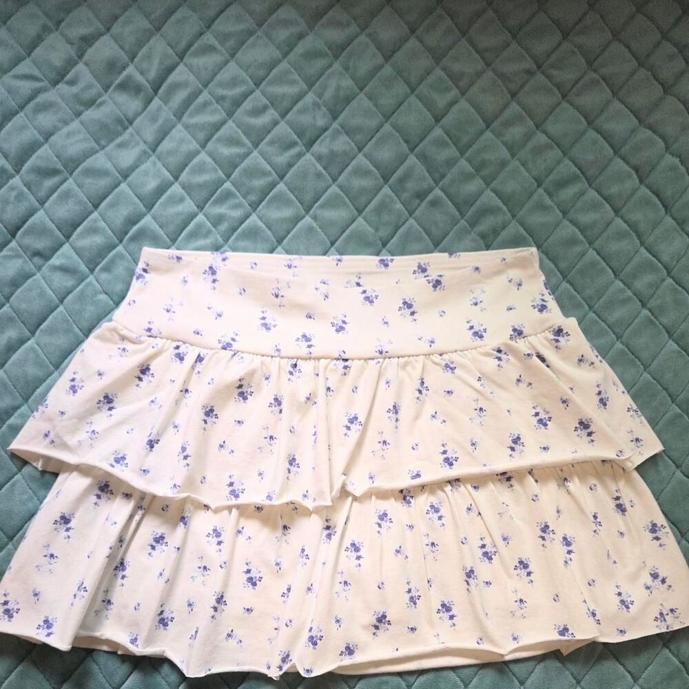 NWOT Flirtie double ruffle blue flowers mini skort jersey knit coquette feminine